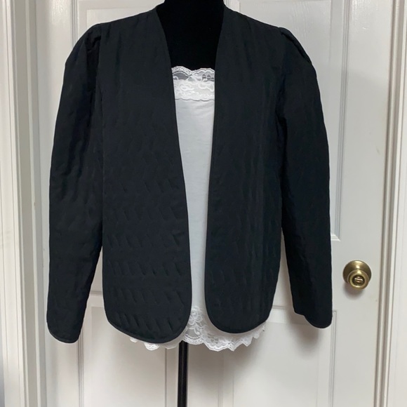 Judy Bond vintage blk quilt jacket. Size Large - Picture 4 of 10